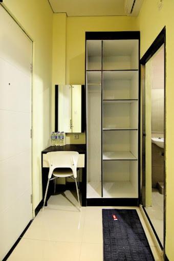 Dekost Madiun Hotell Exteriör bild